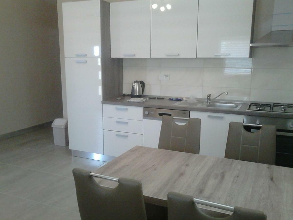Apartments Juliet Orebić Esterno foto